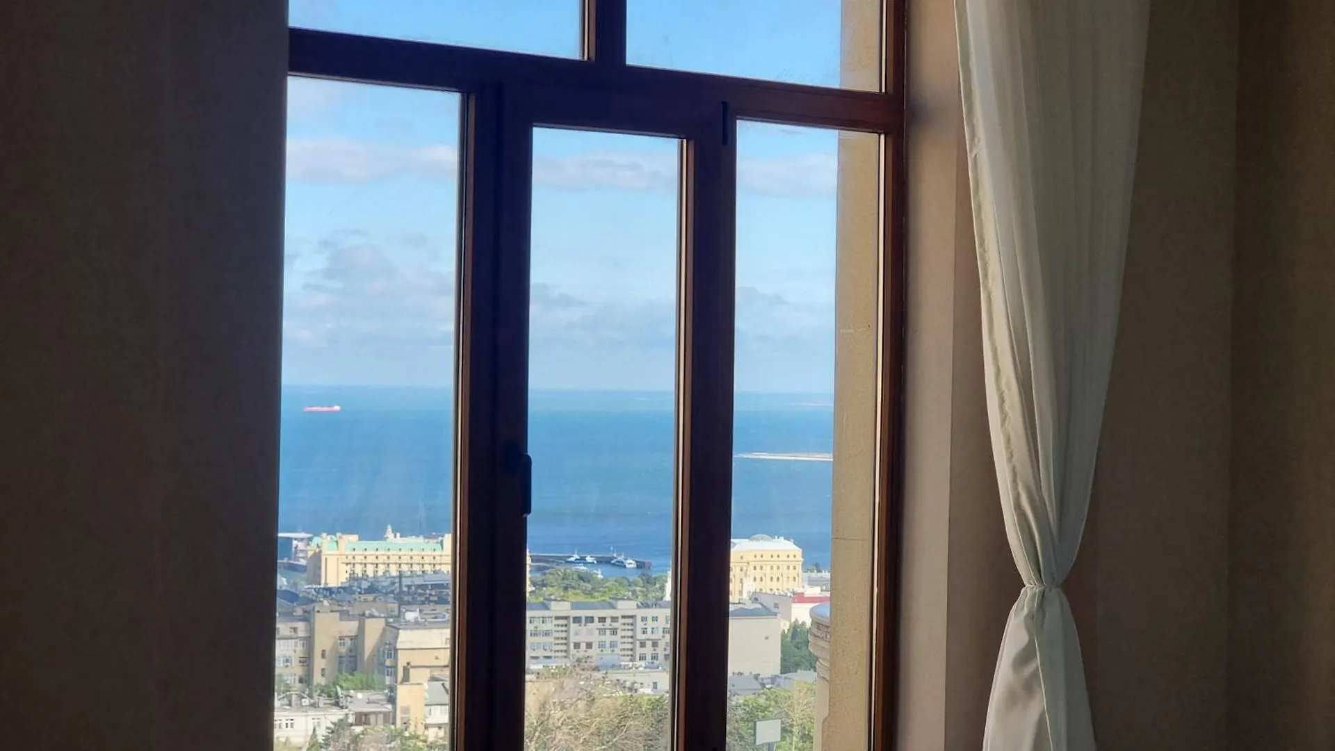 Grande Sea View Apartment Baku 0*,
