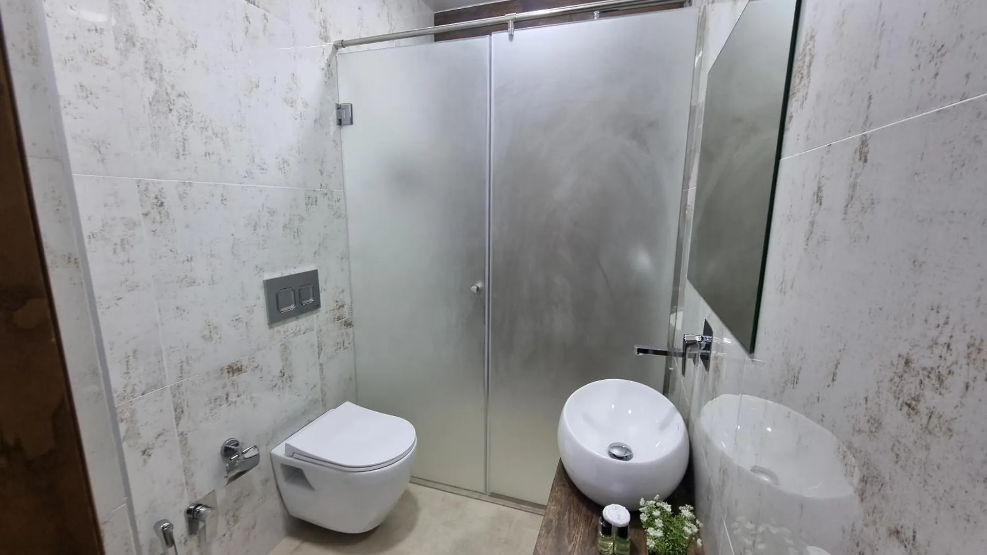 Grande Sea View Apartment Baku